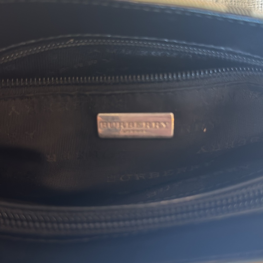 Burberry Tan and Black Tote Bag with Iconic Check Pattern - Picture 2 of 6